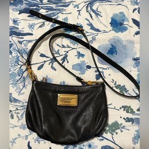 Marc Jacob’s crossbody bag - black
